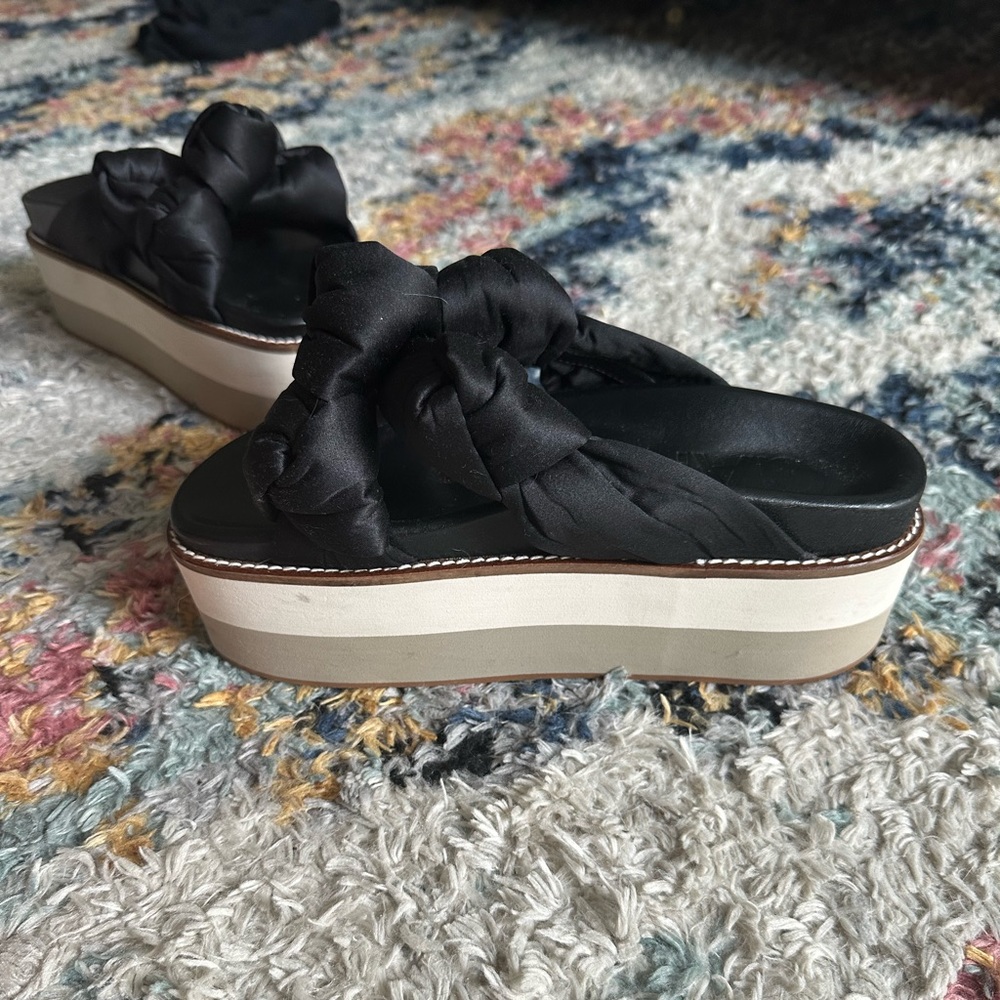 Ganni platforms